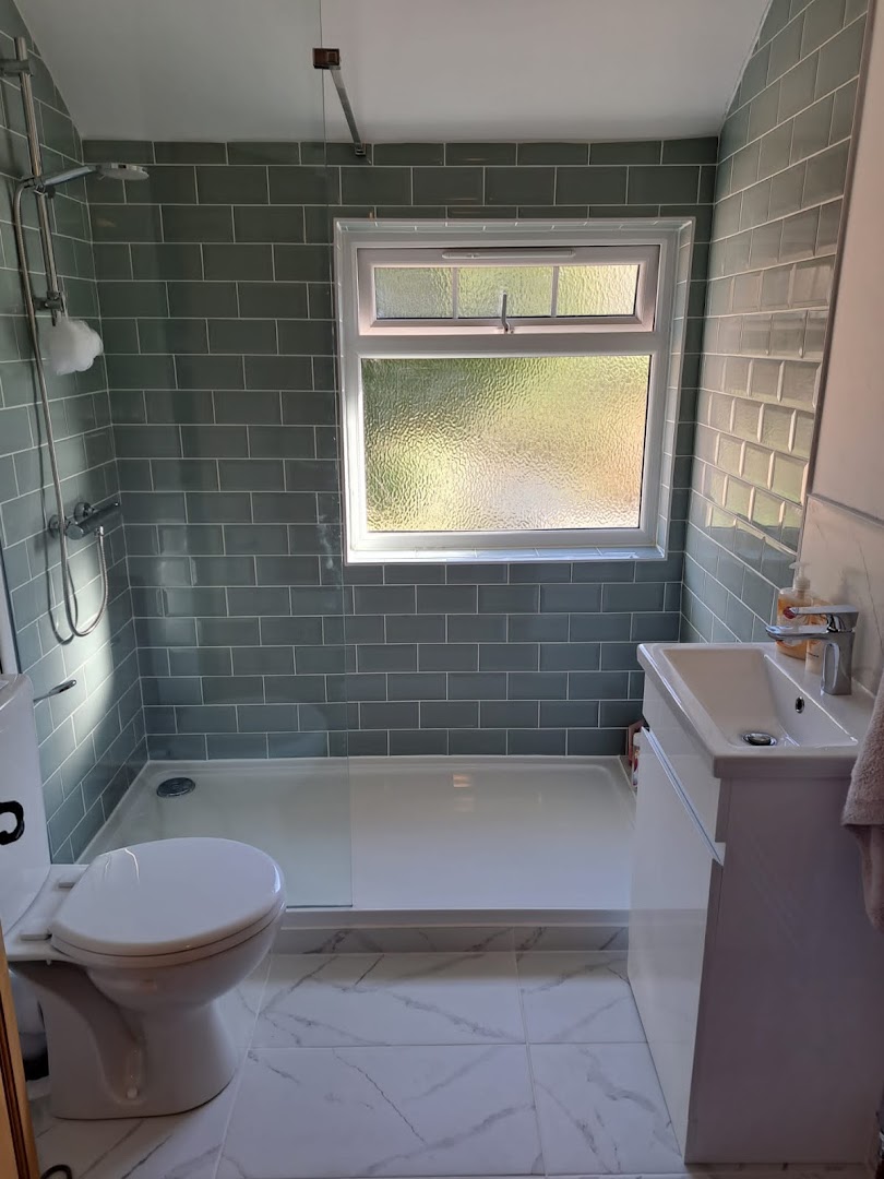 Paul the Tiler - Free and friendly advice. Quality, Qualified, and fully insured. — Photos 2